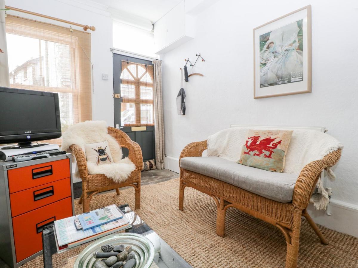 Villa 7 Bell Street Talgarth Esterno foto